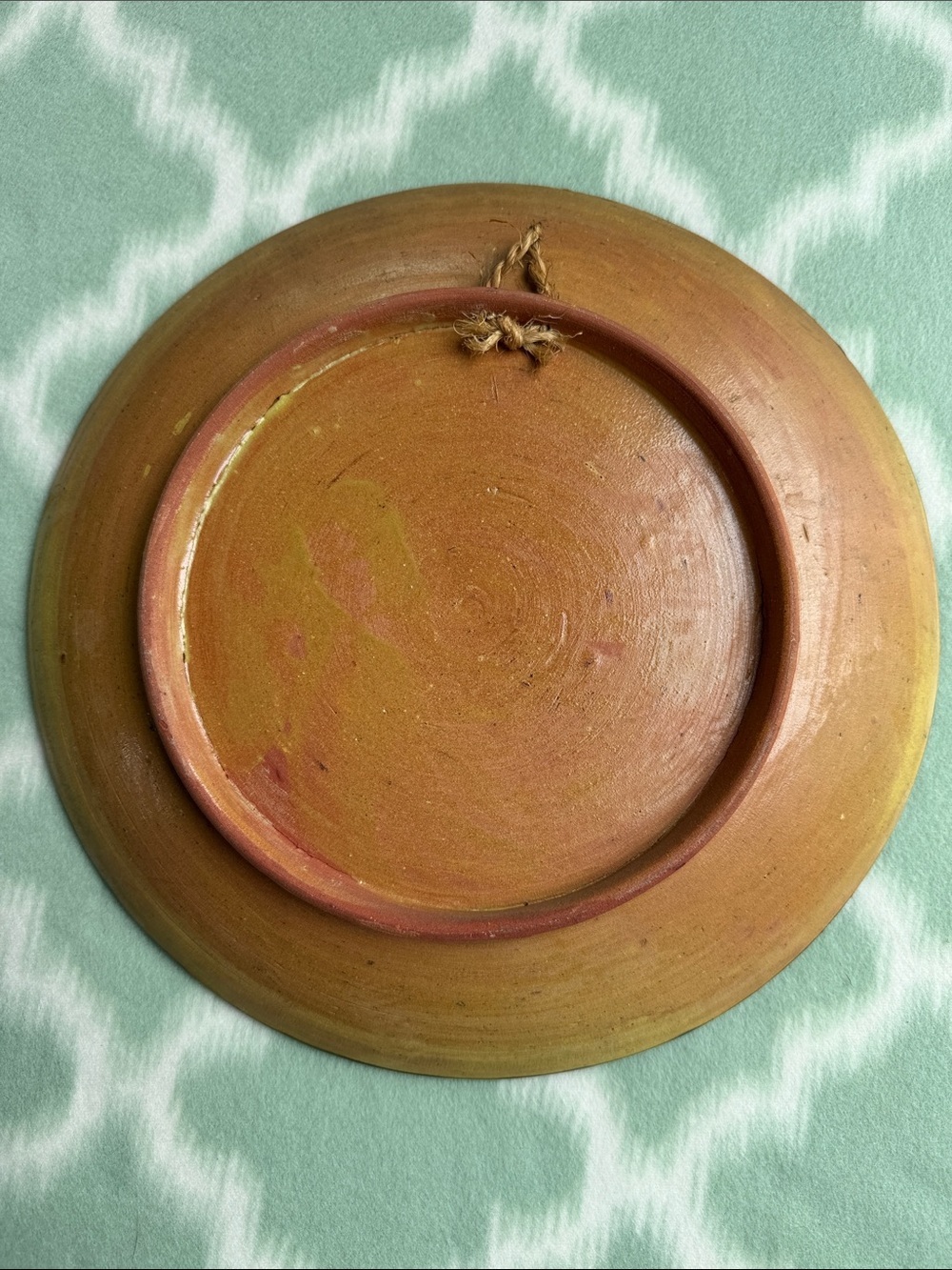 11.5” Vintage Hand-Painted Ceramic Arabic Decor Plate-Black Brown Blue Green red - Picture 7 of 9